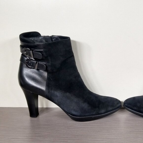 Aquatalia Roma Weatherproof Bootie, Black Suede & Leather, Womens Size 9 M - Picture 7 of 12